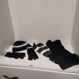 کلاه وشال ودستکش مشکی باف