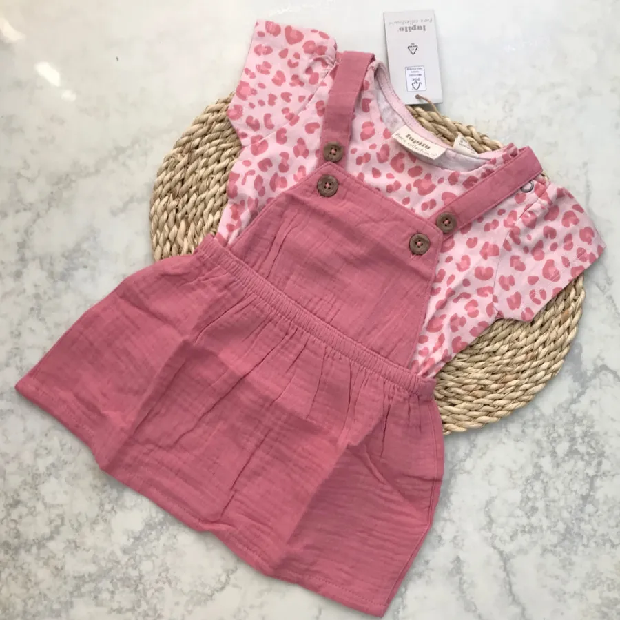 تیشرت و بیلر دامنی