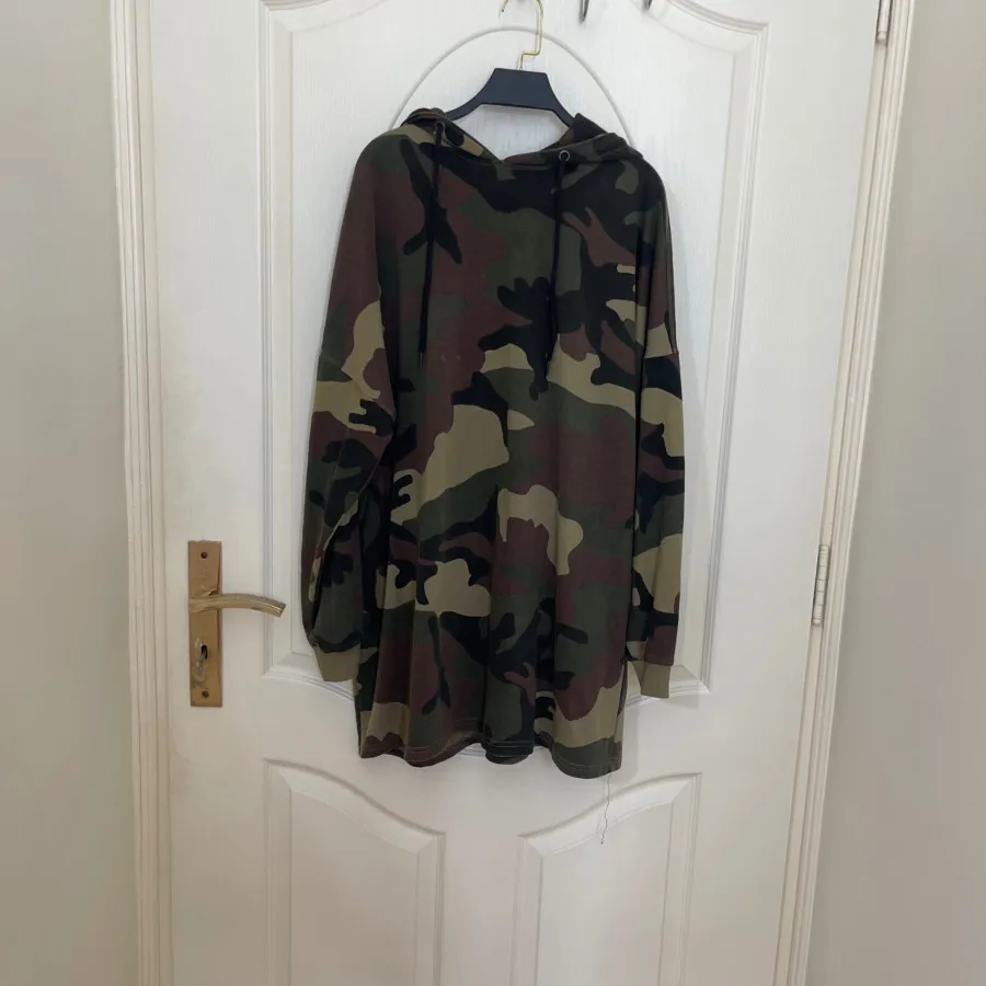 هودی پیراهنی