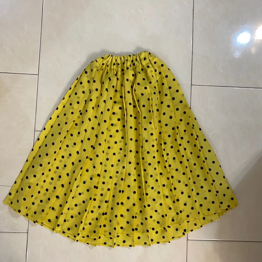 دامن‌ خال خالی