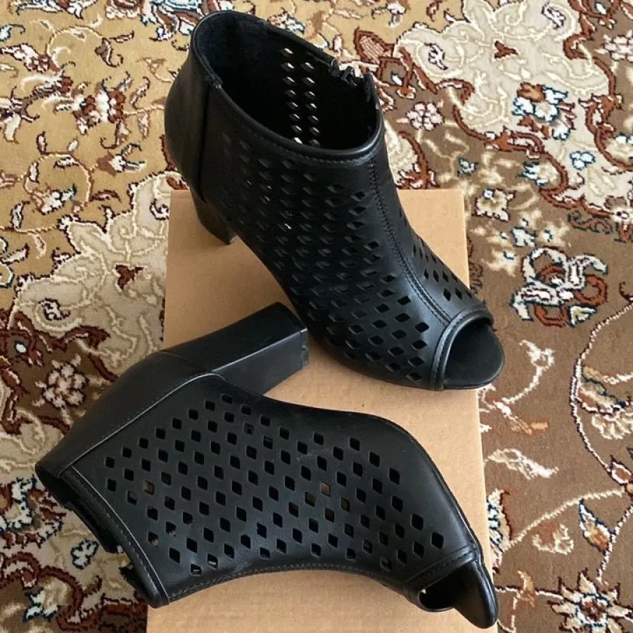 کفش مجلسی