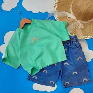 تیشرت وشلوارک