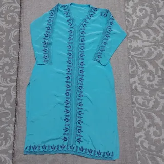 پیراهن گلدوزی