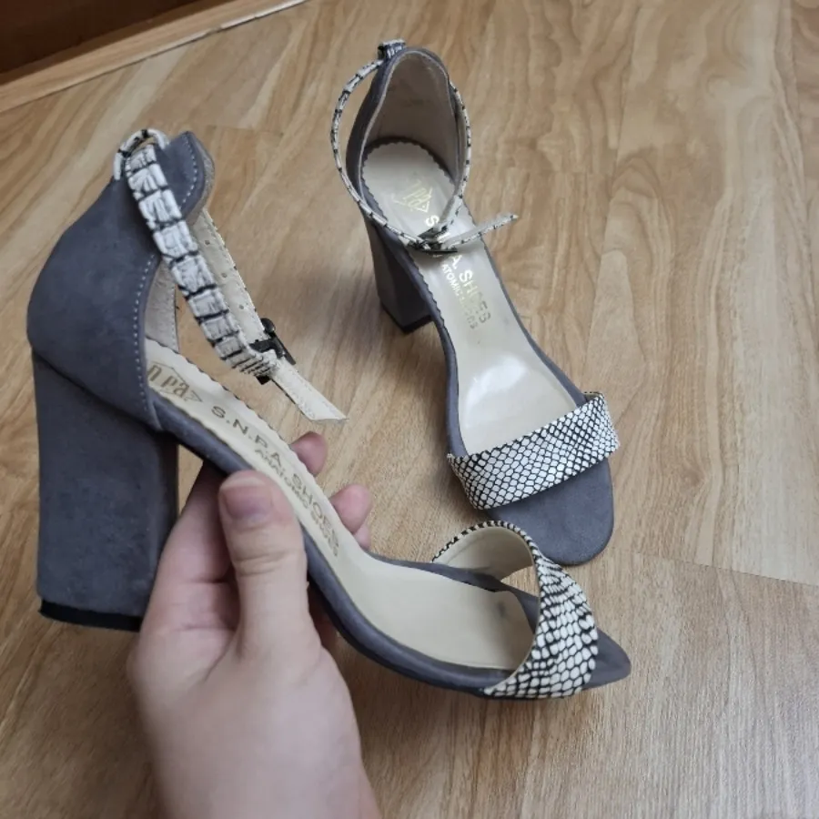 کفش جلوباز 38