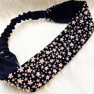 هدبند گلدوزی شکوفه