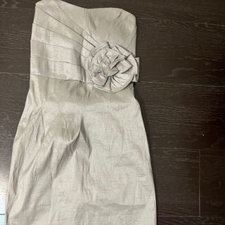 پیراهن دکلته تافته نقره