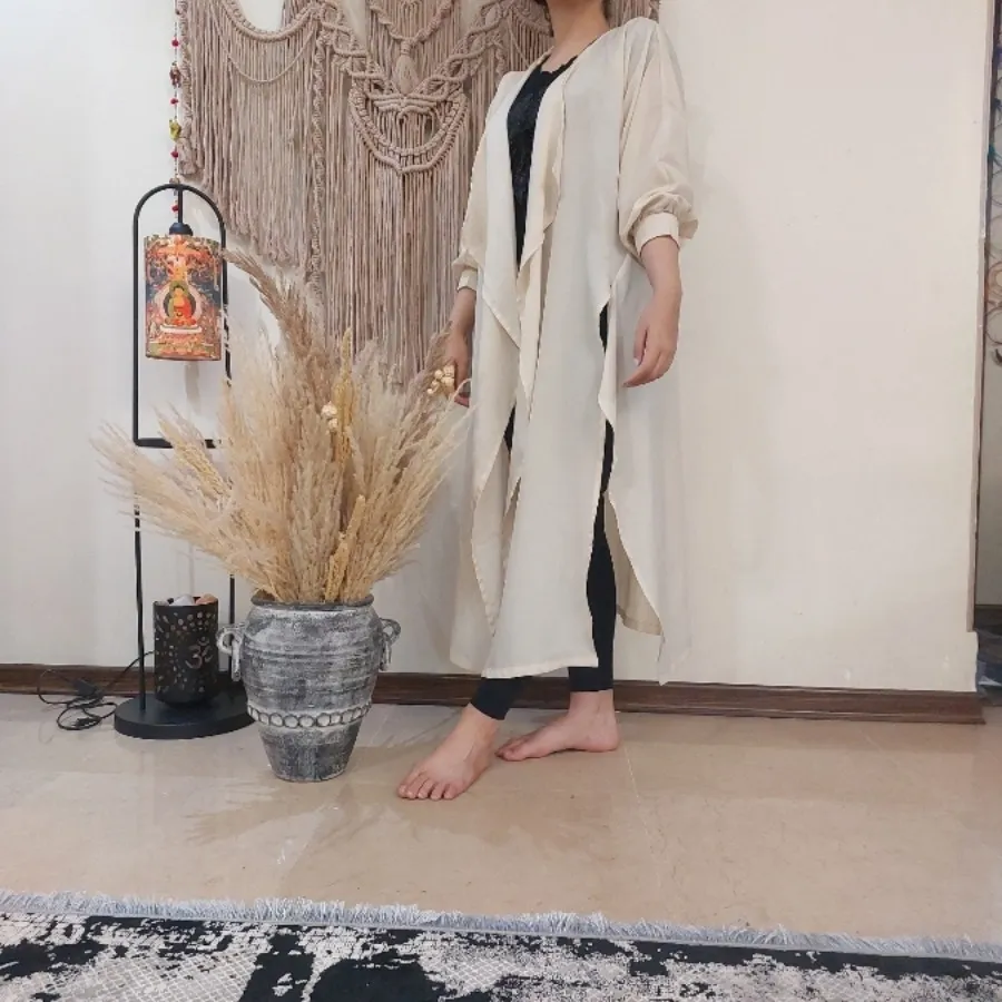 مانتو کرمی رنگ