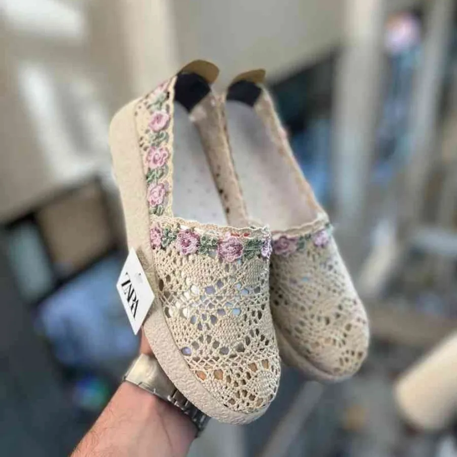 کفش بافت