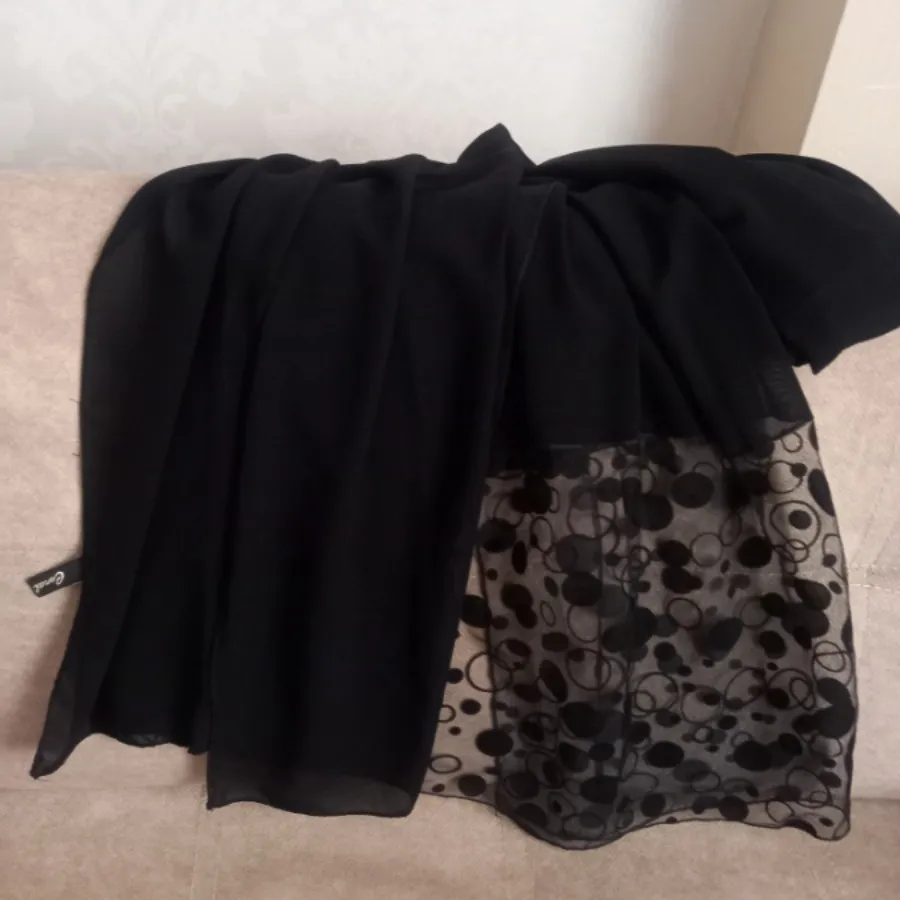 شال مشکی مجلسی