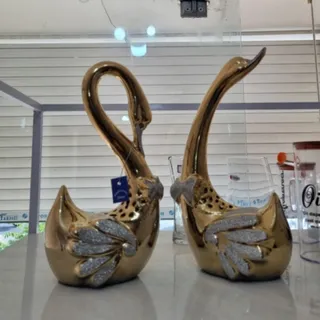 مجسمه قو تزیینی