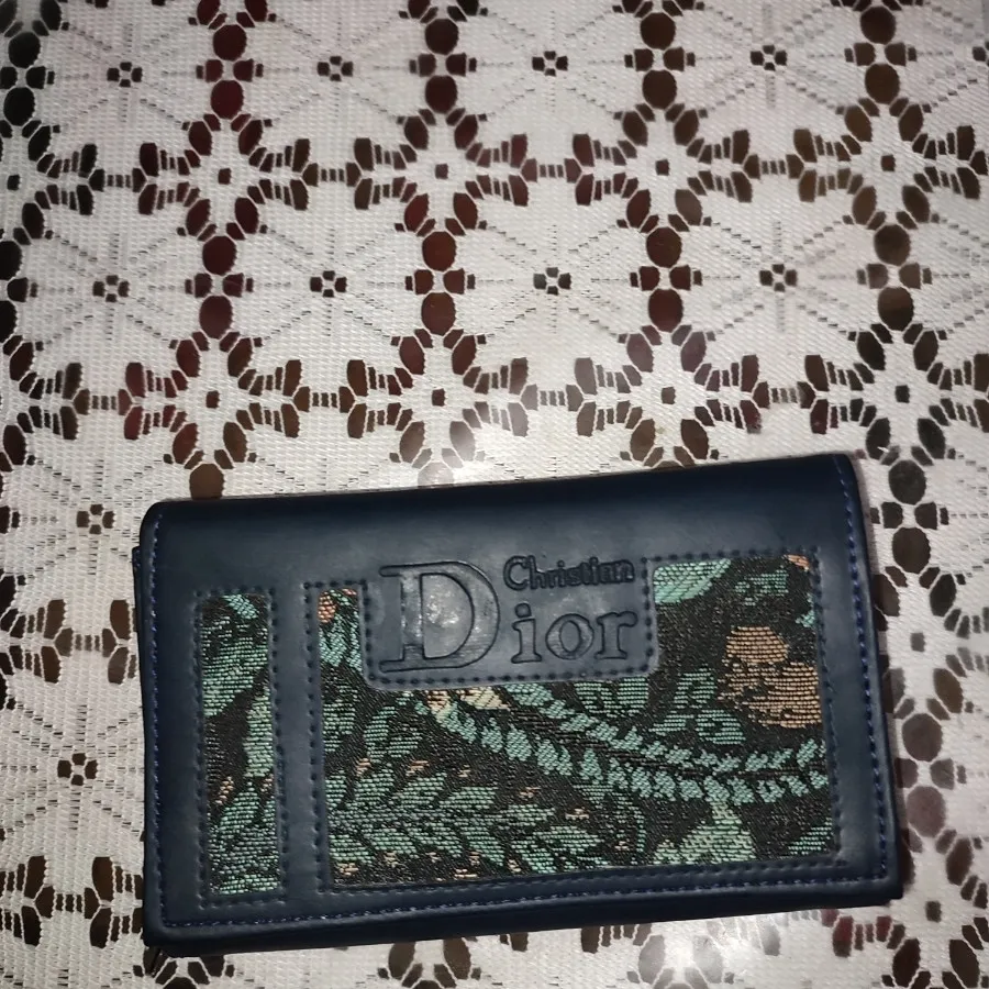 کیف پول دیور