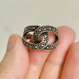 انگشتر نقره سیاه قلم نگین