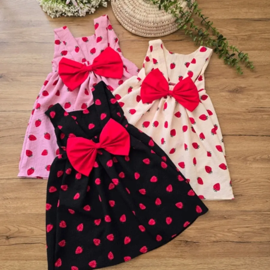 پیراهن بچگانه