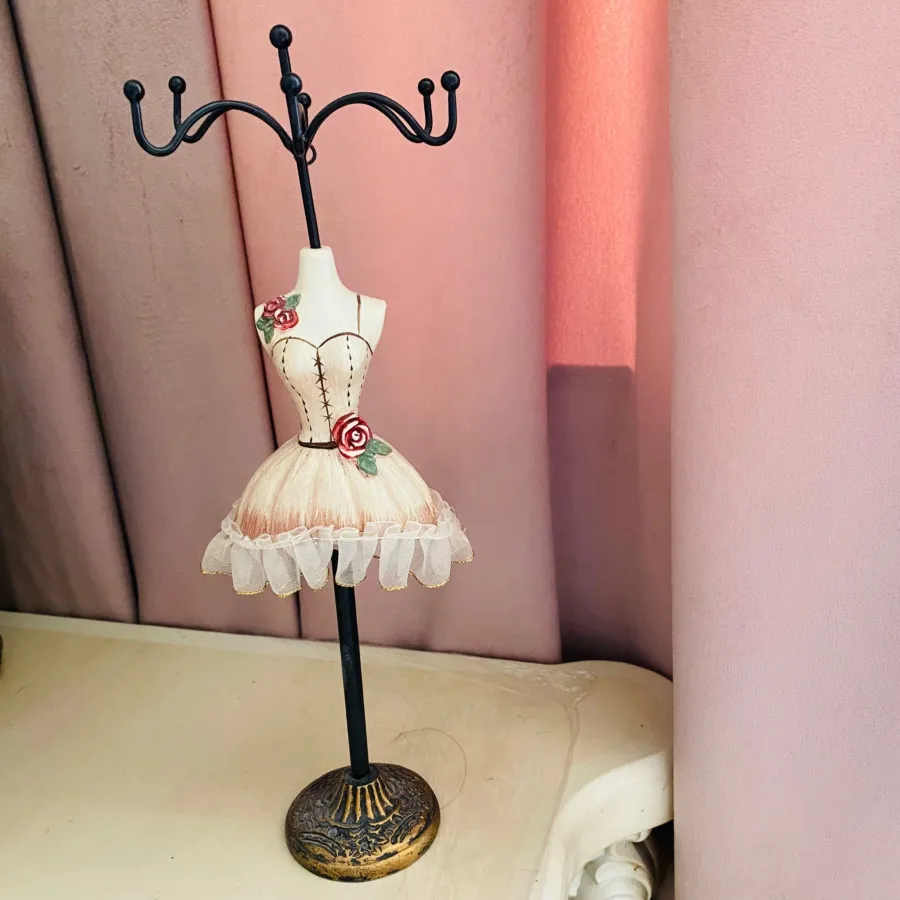 اویز بدلیجات