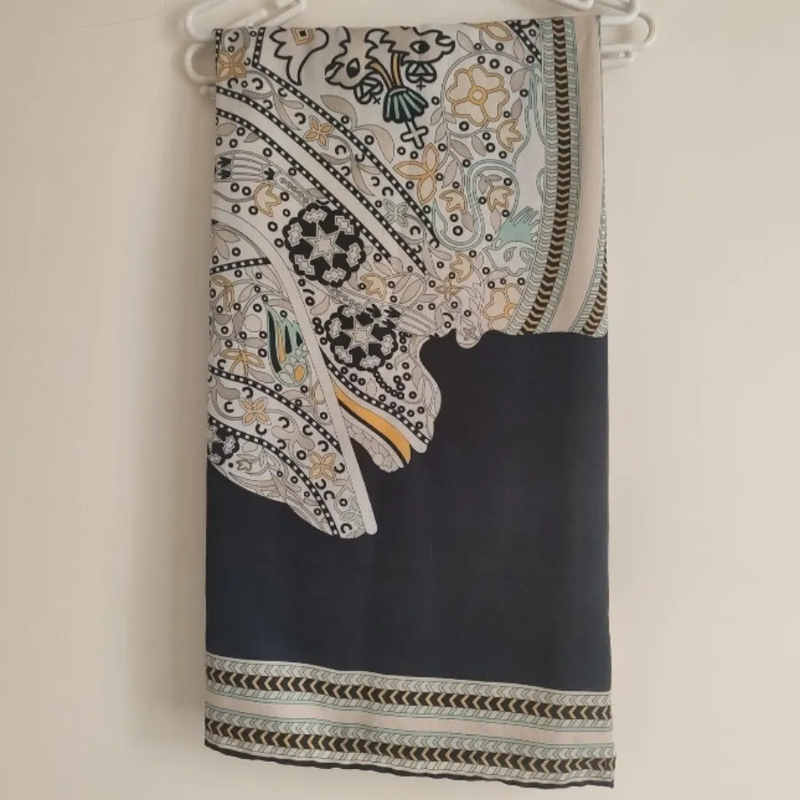 روسری قواره بزرگ