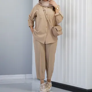 مانتو و شلوار