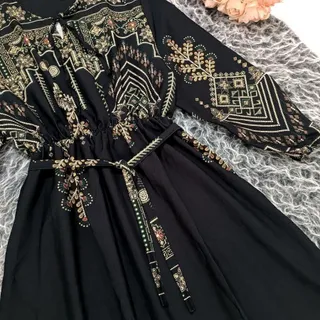 پیراهن دلتا