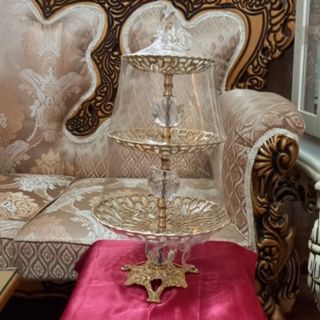 شیرینی خوری سه طبقه