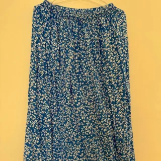 دامن آبی گلگلی