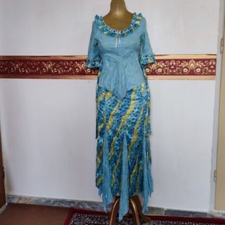 لباس دامن