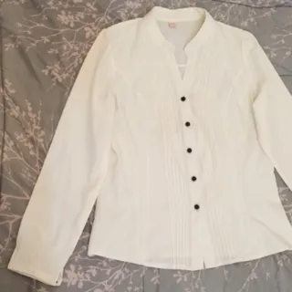 شومیز شیری