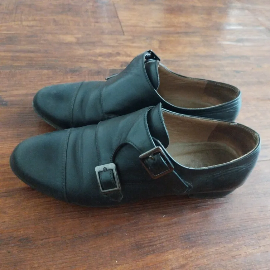 کفش نوین چرم