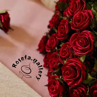 رز شاخه ای روبانی