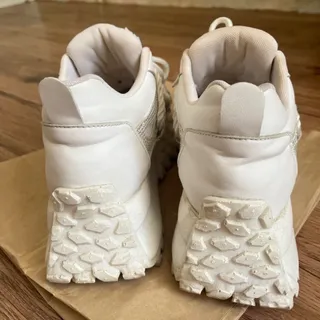 کفش‌سفید مجلسی و اسپرت