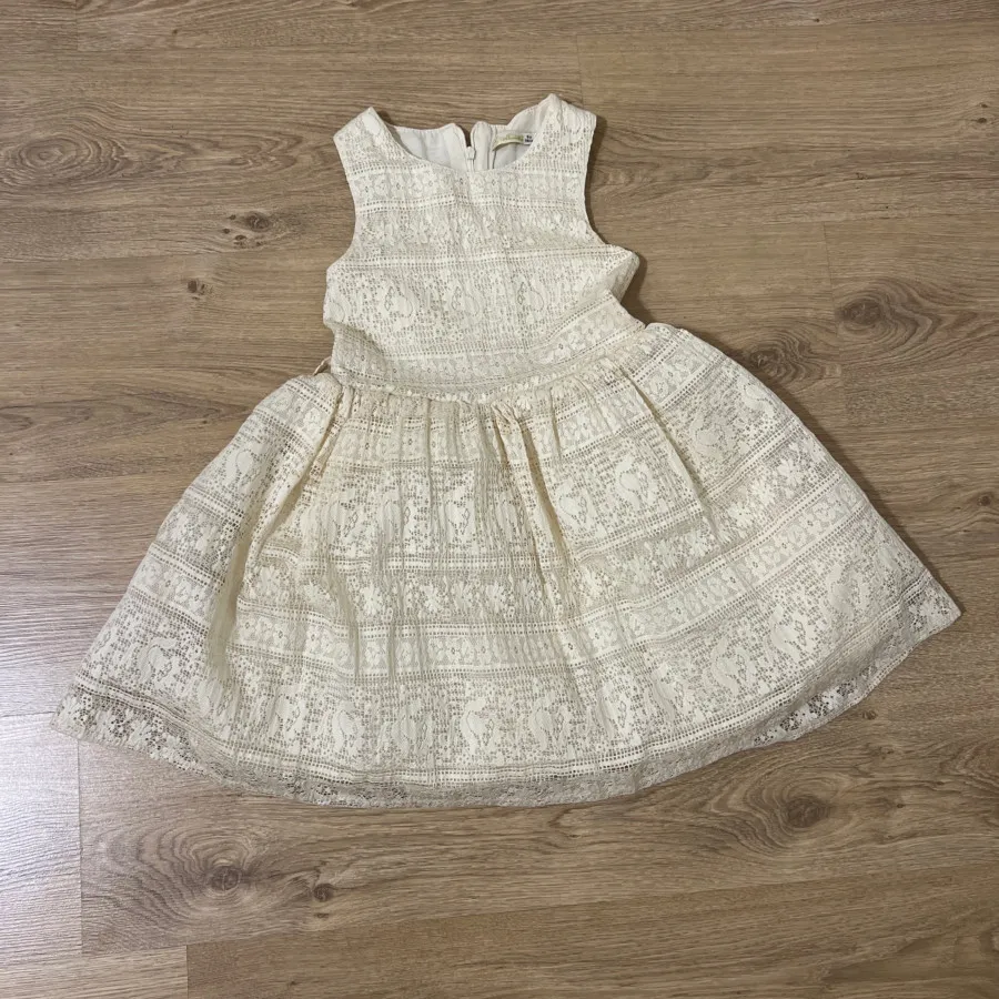 پیرهن ترک. گیپور پلیسه