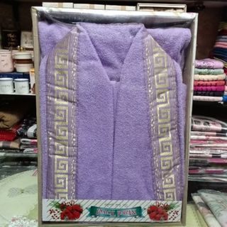 حوله پالتویی کلاه دار