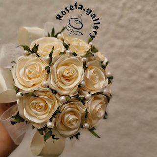 دسته گل عروس