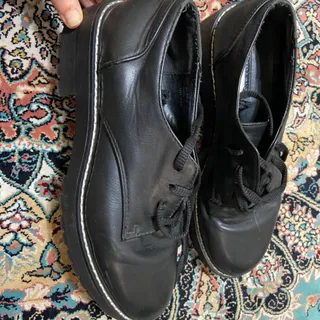 کفش چرم طبی خارجی