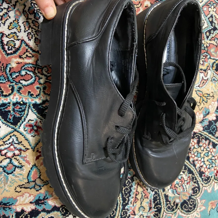 کفش چرم طبی خارجی