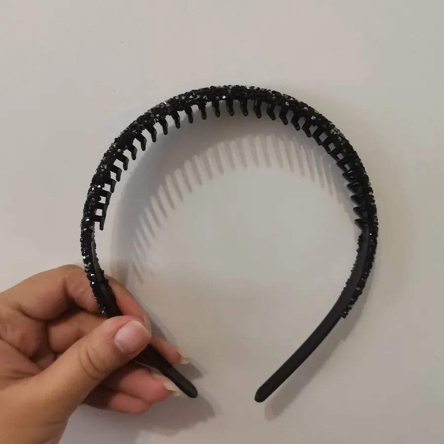 تل مشکی نگین سواروسکی