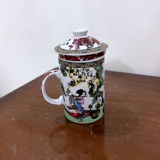 لیوان دمنوش