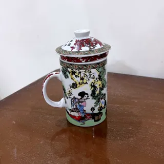 لیوان دمنوش