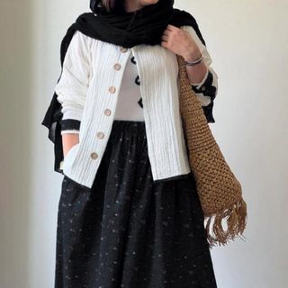 شومیز و دامن