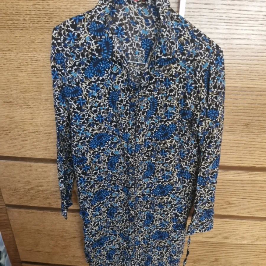 مانتو دخترانه زنانه