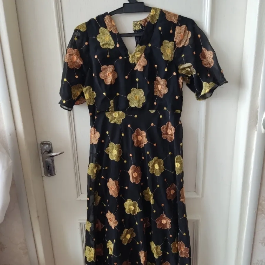 پیراهن مجلسی