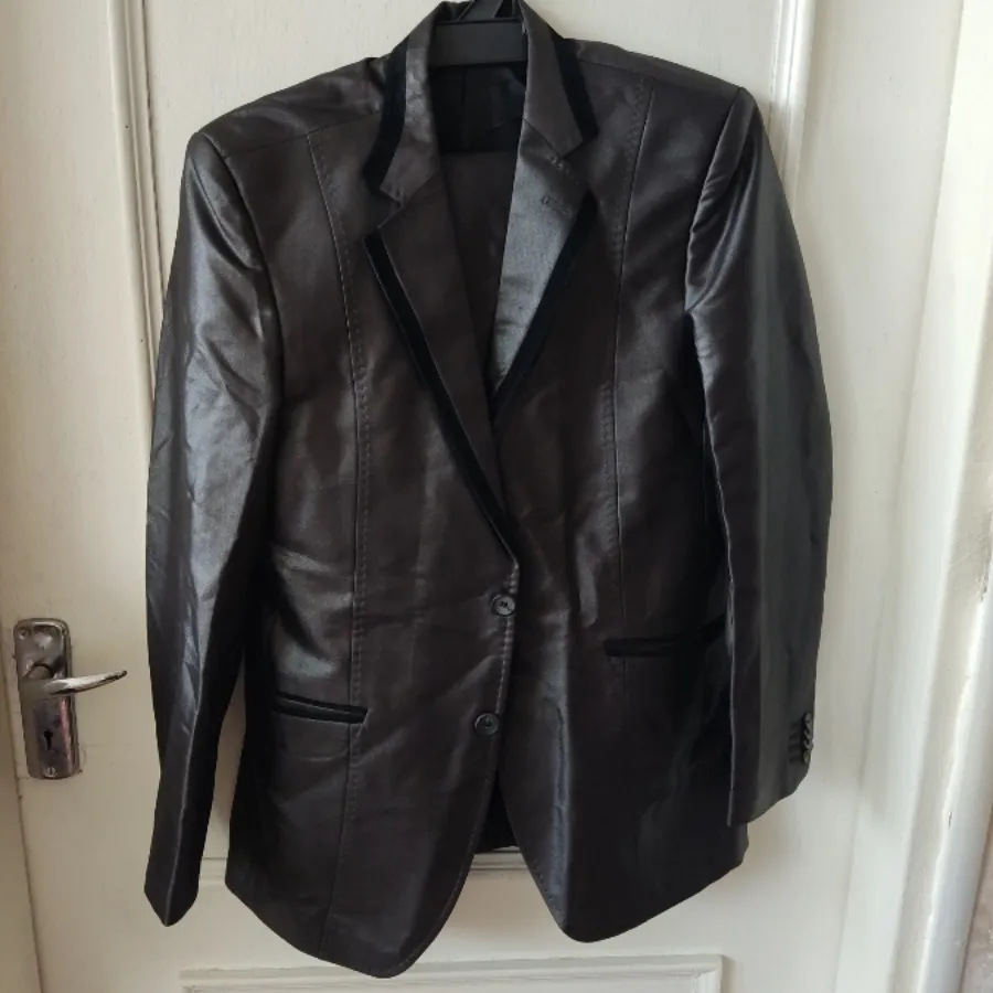 کت شلوار مردانه