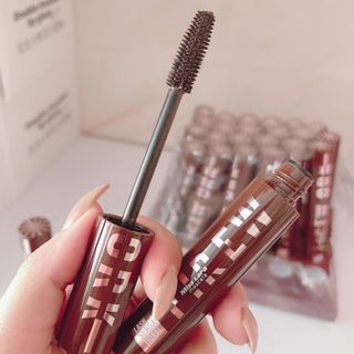 ریمل قهوه‌ای MISS LARA