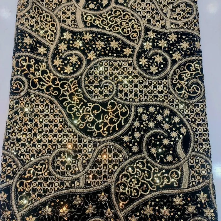 لنین سوزندوزی