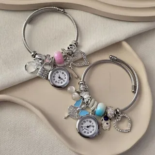 ساعت بنگلی دستبند وارداتی