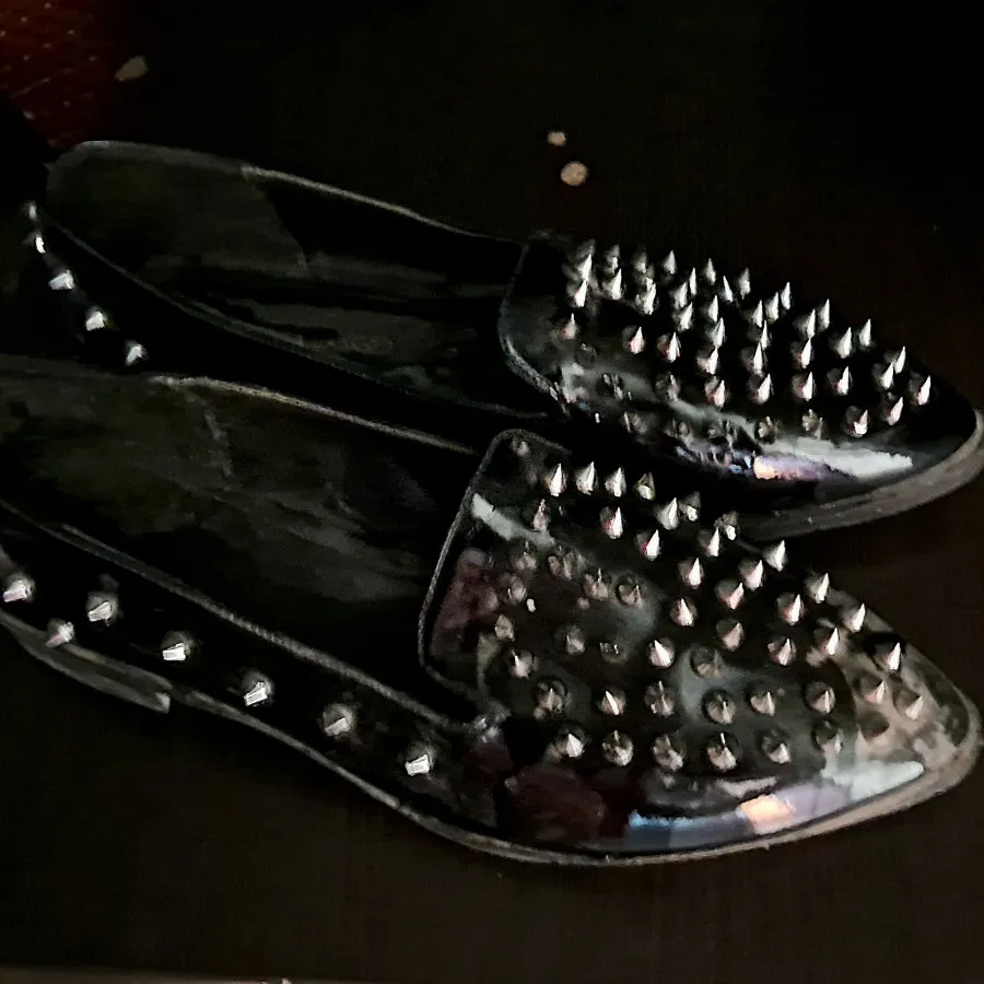 کالج فشن ورنی لوبوتین