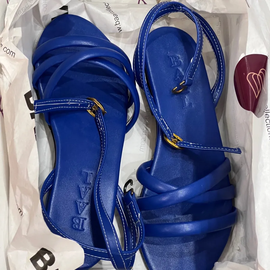 کفش تابستانی آبی کاربنی