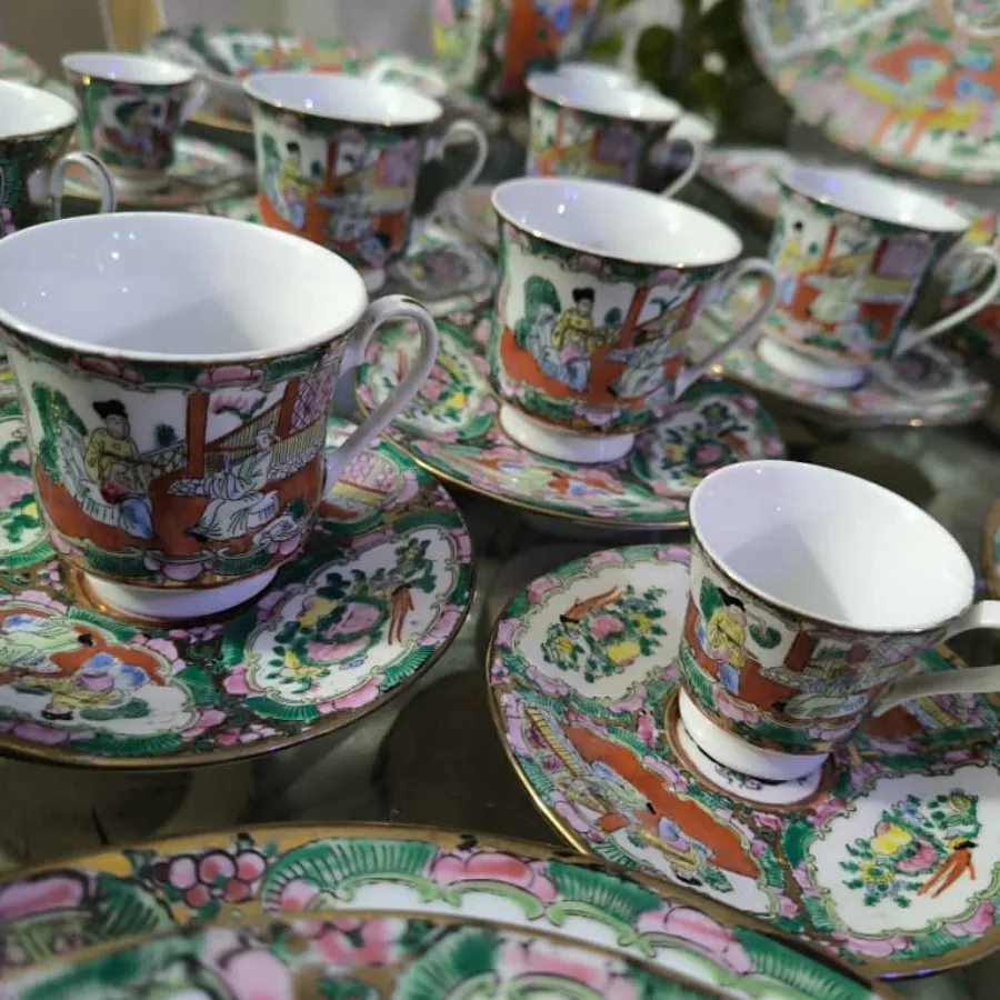 سرویس چینی گل مرغی