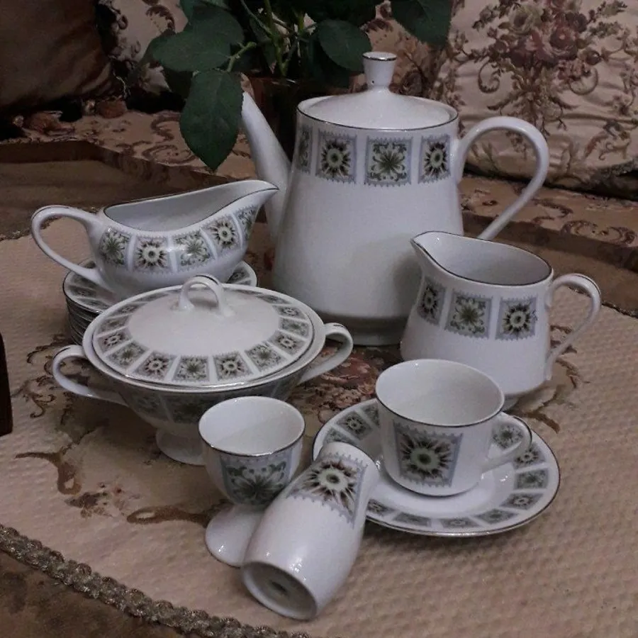 سرویس پذیرایی آنتیک ژاپن