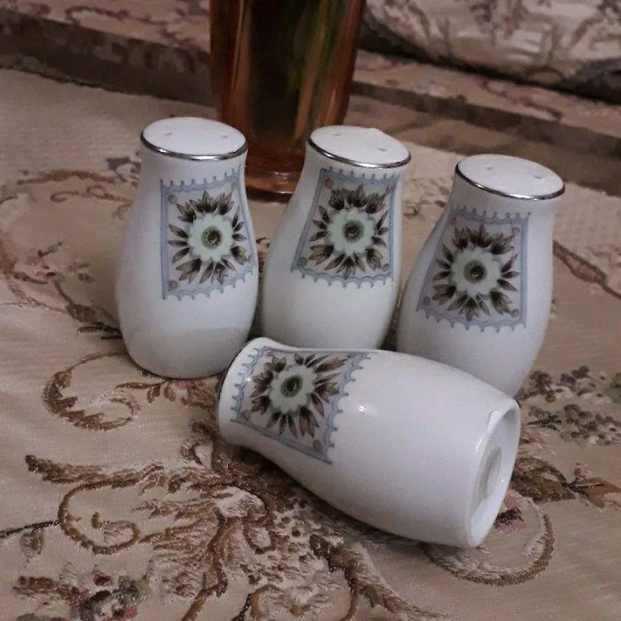 سرویس پذیرایی آنتیک ژاپن