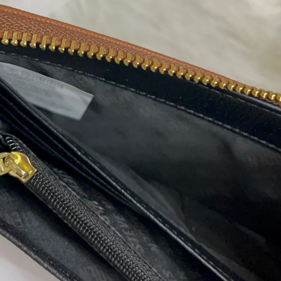 کیف پول یا کلاچ استیومادن