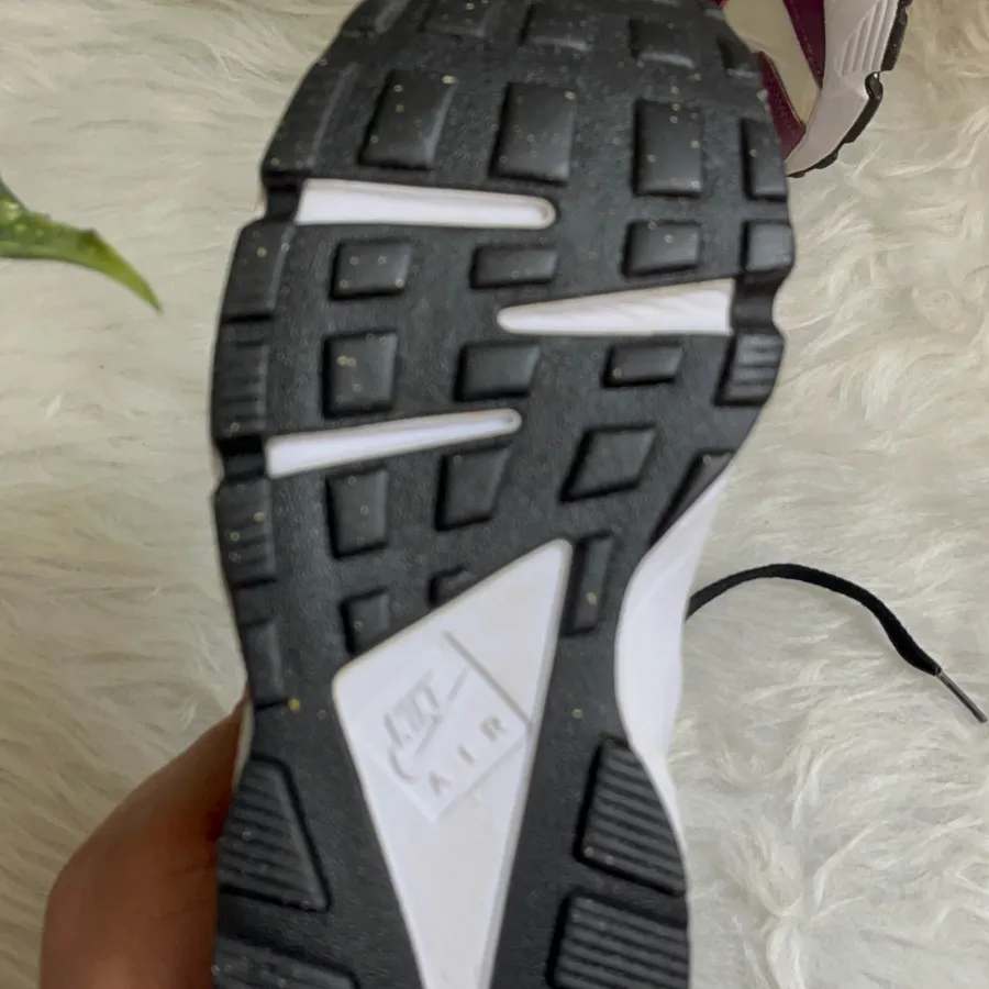 کتونی اصل نایکی سایز40